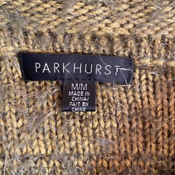 Parkhurst - Women’s, fluffy knit sweater. Size M - Picture 3 of 10